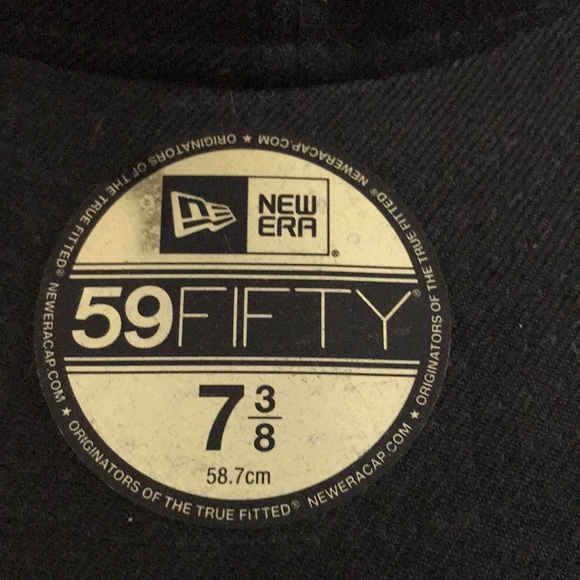 Base ball cap - Picture 3 of 8